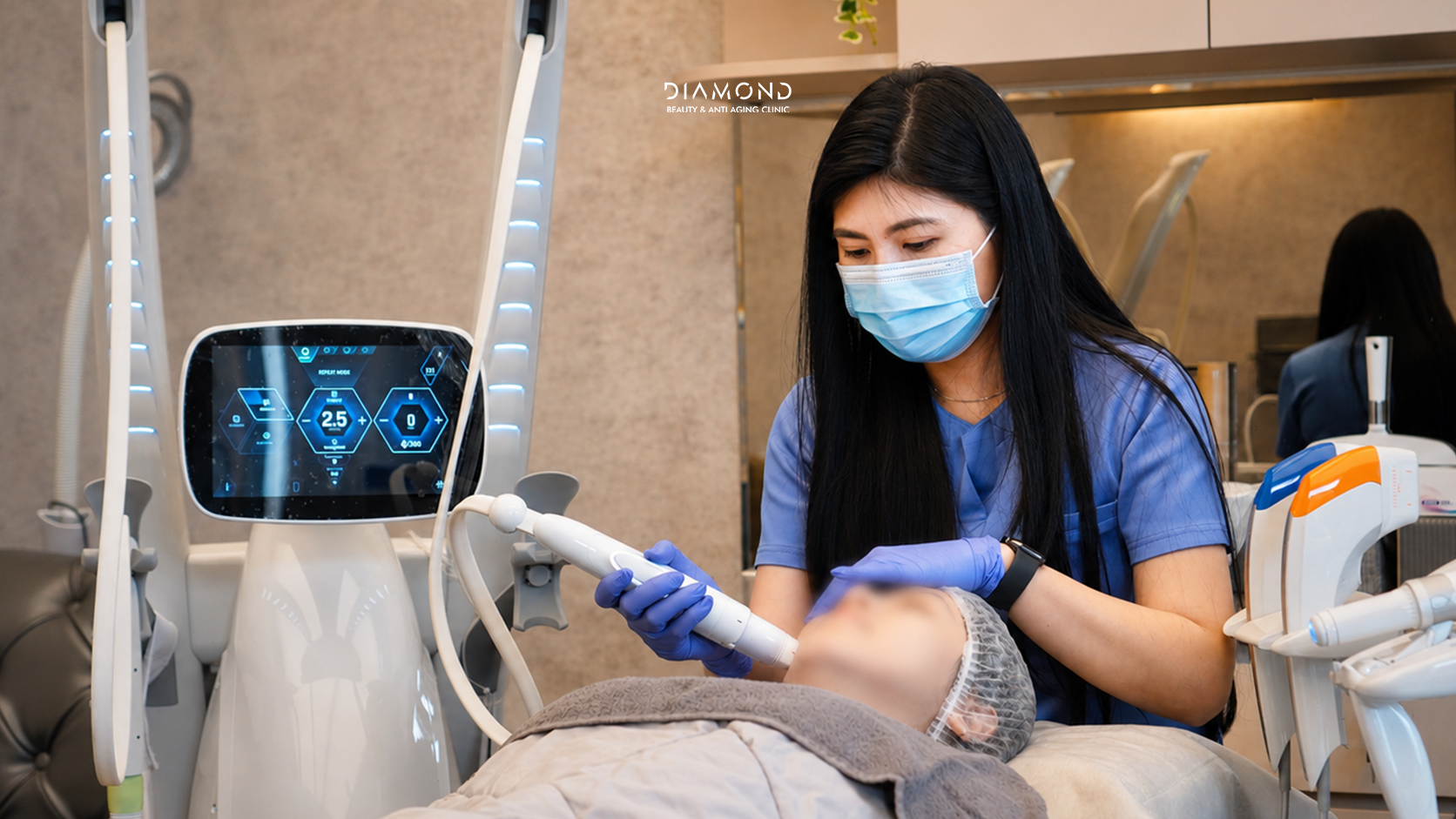 VOLNEWMER: SOLUSI TEPAT MENGATASI EYE HOLLOW